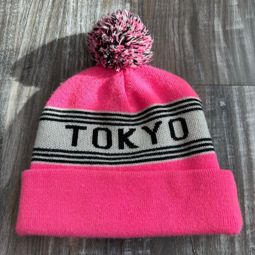 American Apparel pink Tokyo hat, good condition, one size